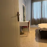 아파트 2br Flat Inside Venetian Bastion Walls *