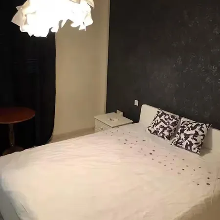 דירה 2br Flat Inside Venetian Bastion Walls *