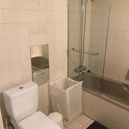 2br Flat Inside Venetian Bastion Walls * ניקוסיה
